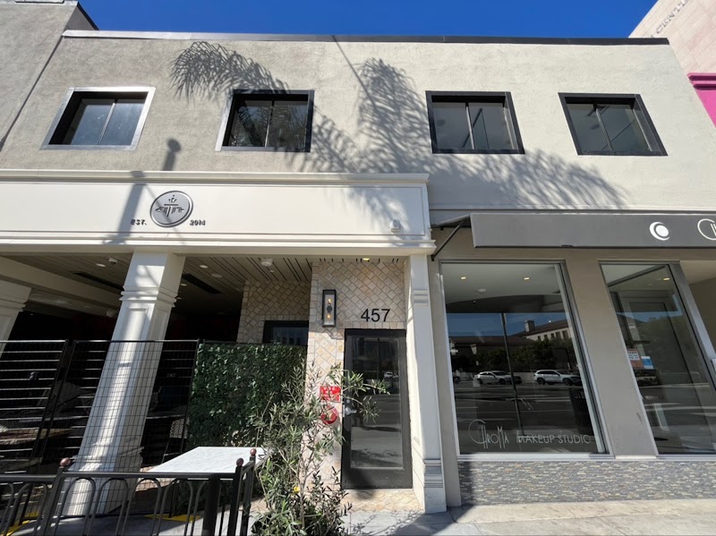 Hiroshi Beverly Hills Hair Design