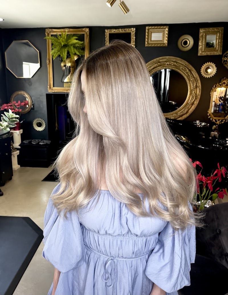 ATMOSFERA SALON