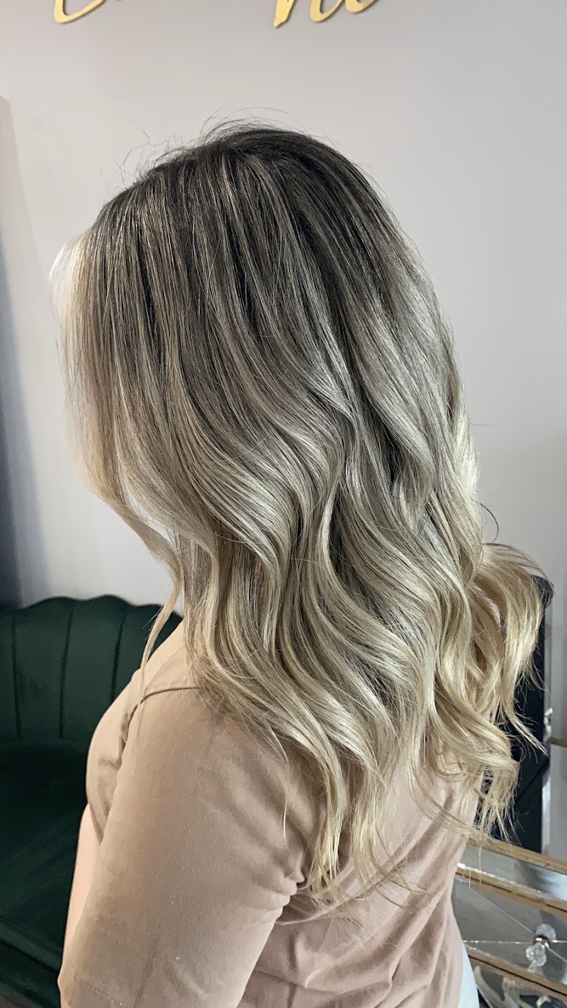 Ella Vie Hair Salon