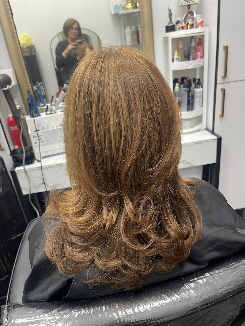 Taty Time Hair Salon