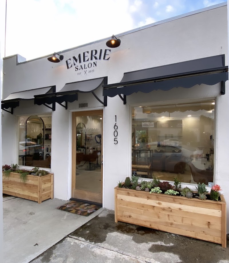 Emerie Salon