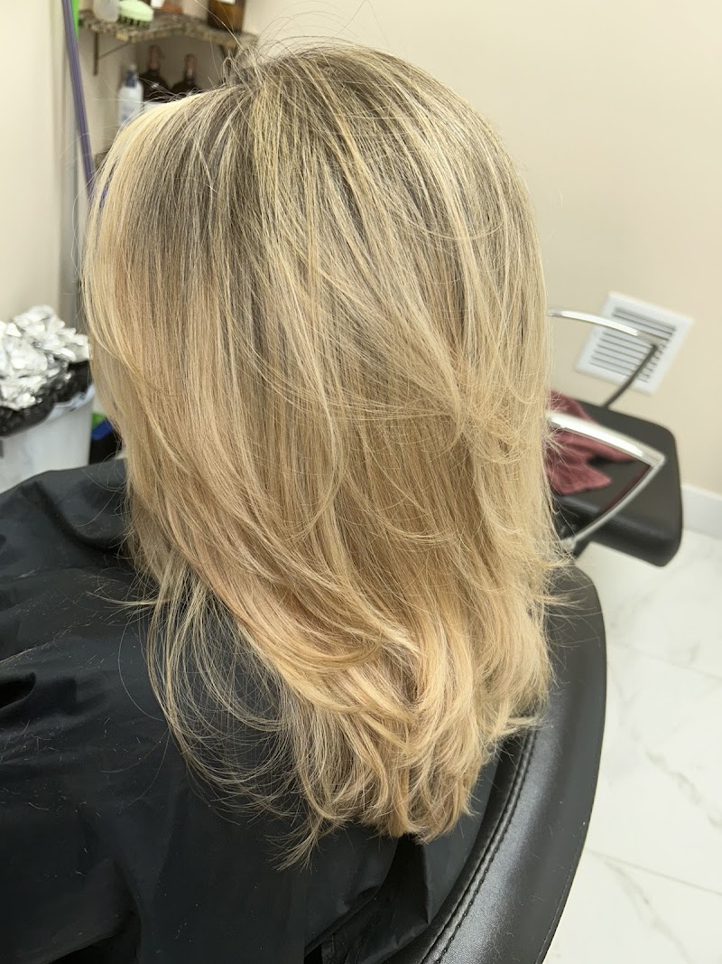 Dejla Vu Hair Salon