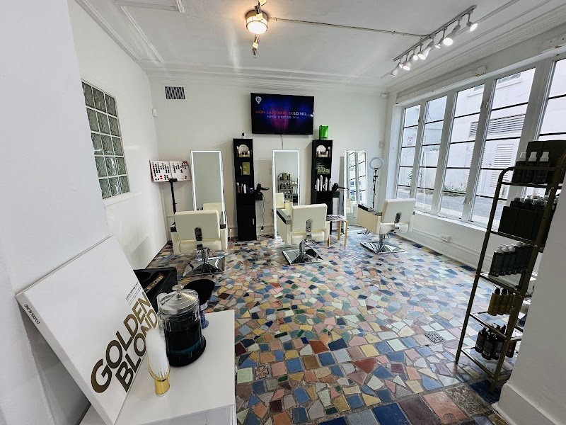 Italian Concept Hair Salon di Johnny Almagno