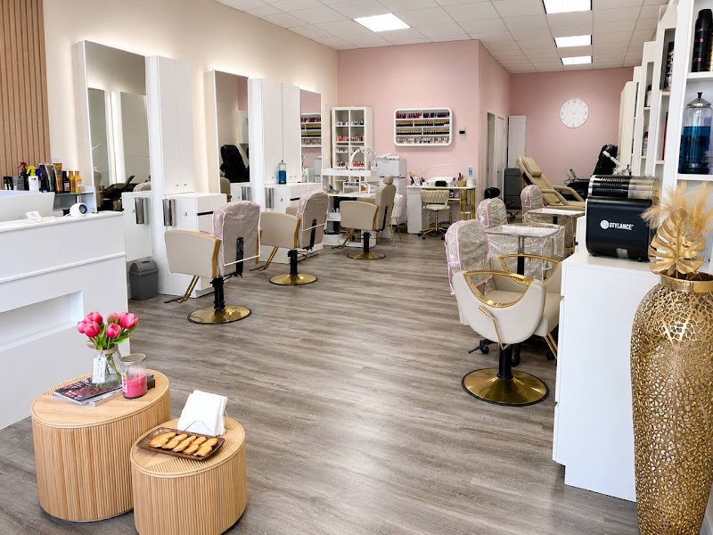 A&S Beauty Bar – Hair Salon