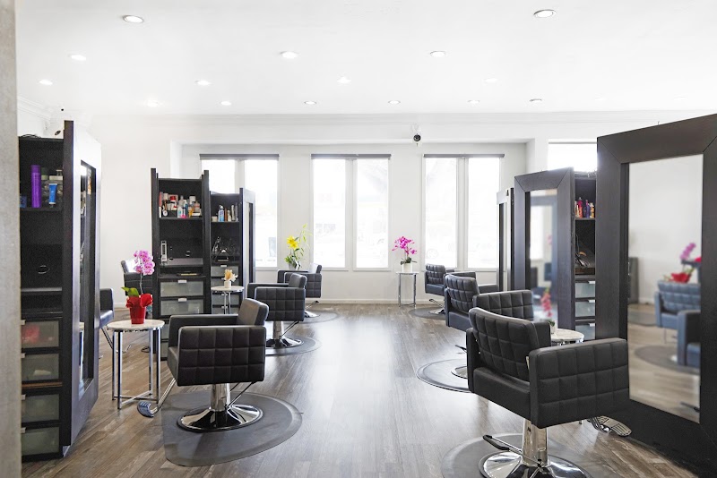De Cielo Salon And Spa - Hair Salon in Burbank