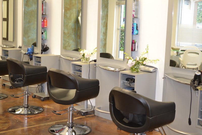 ZEVASTIANSBEAUTYPLACE MIA