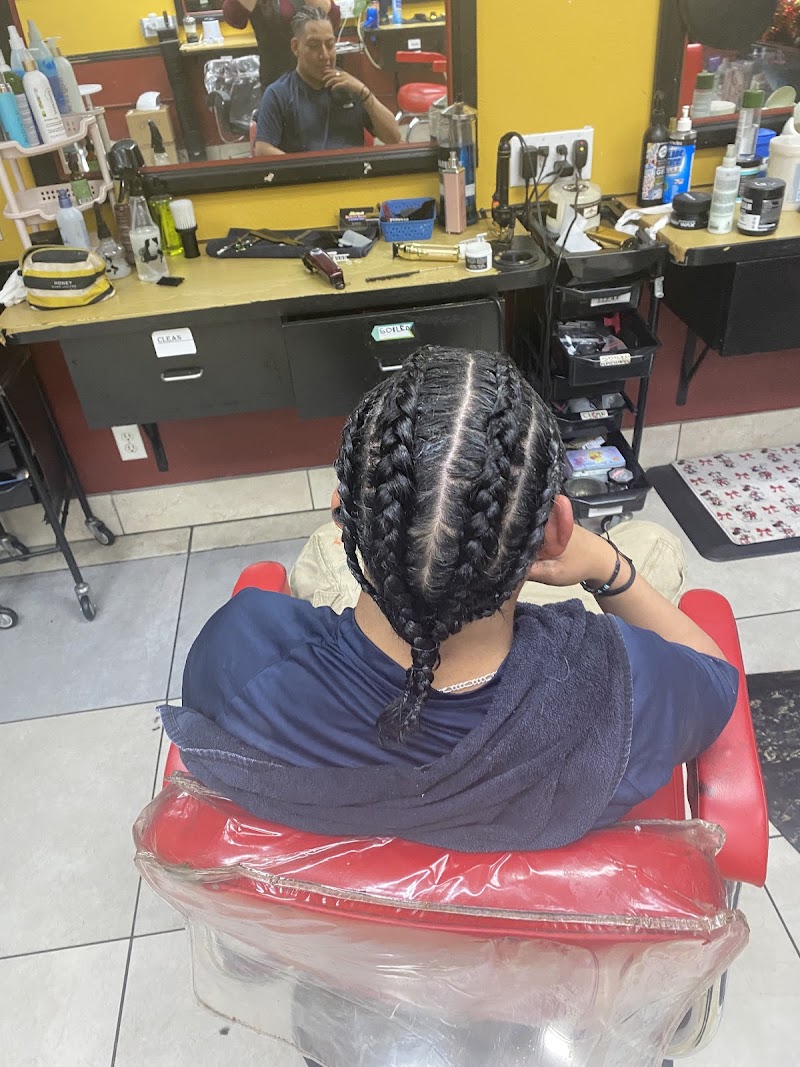 Marisa's Beauty Salon & Barber Shop