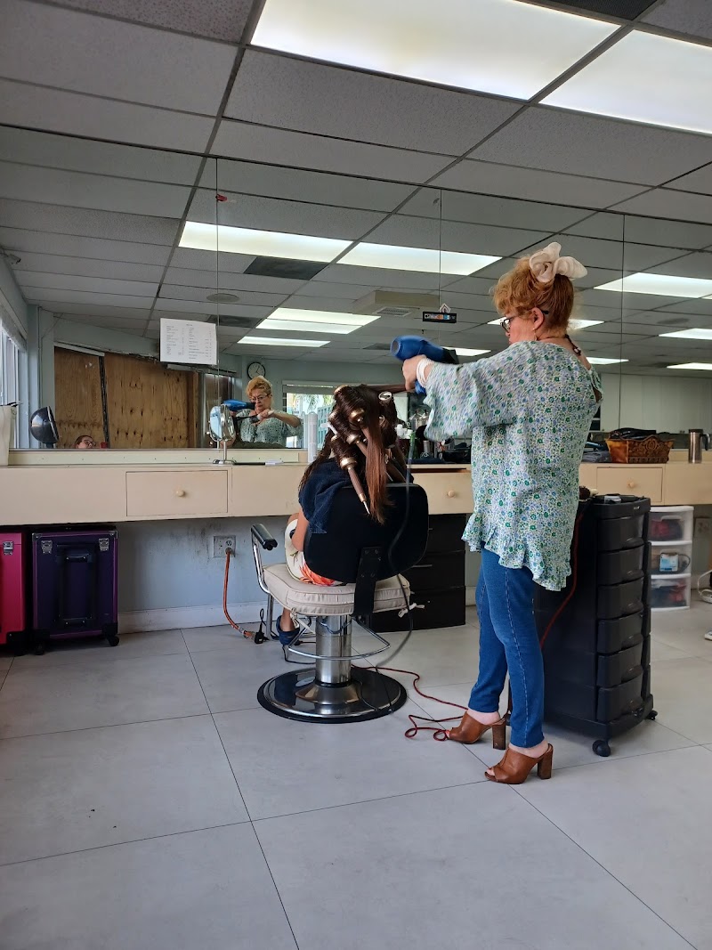 El Globo Beauty Salon