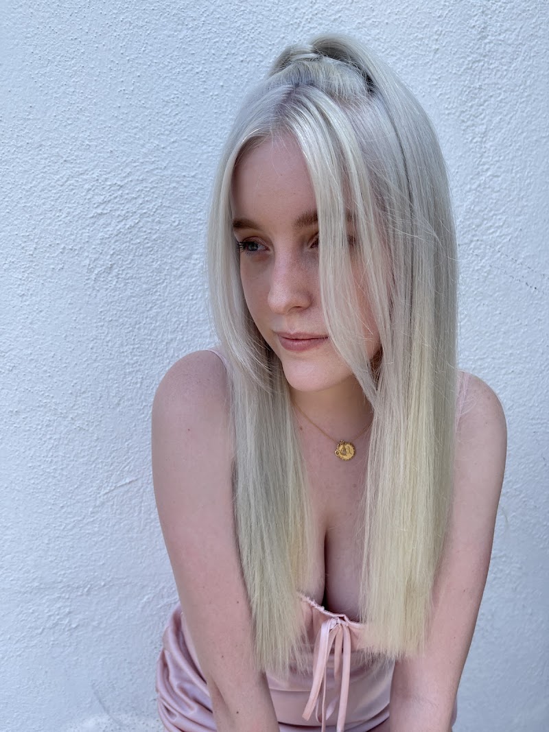 Generation Blonde - Hair Salon in Woodland Hills