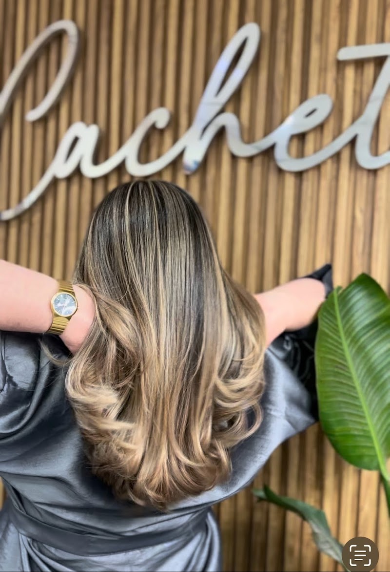 Cachet Beauty Salon by Ana Vigil