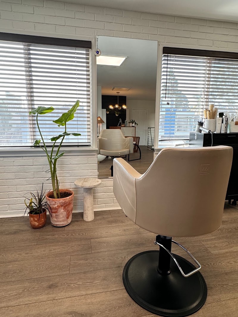 Samuel Oscar Salon