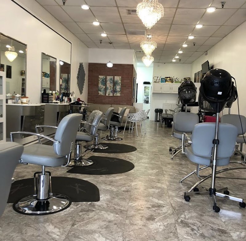 LUXURY HAIR LOUNGE