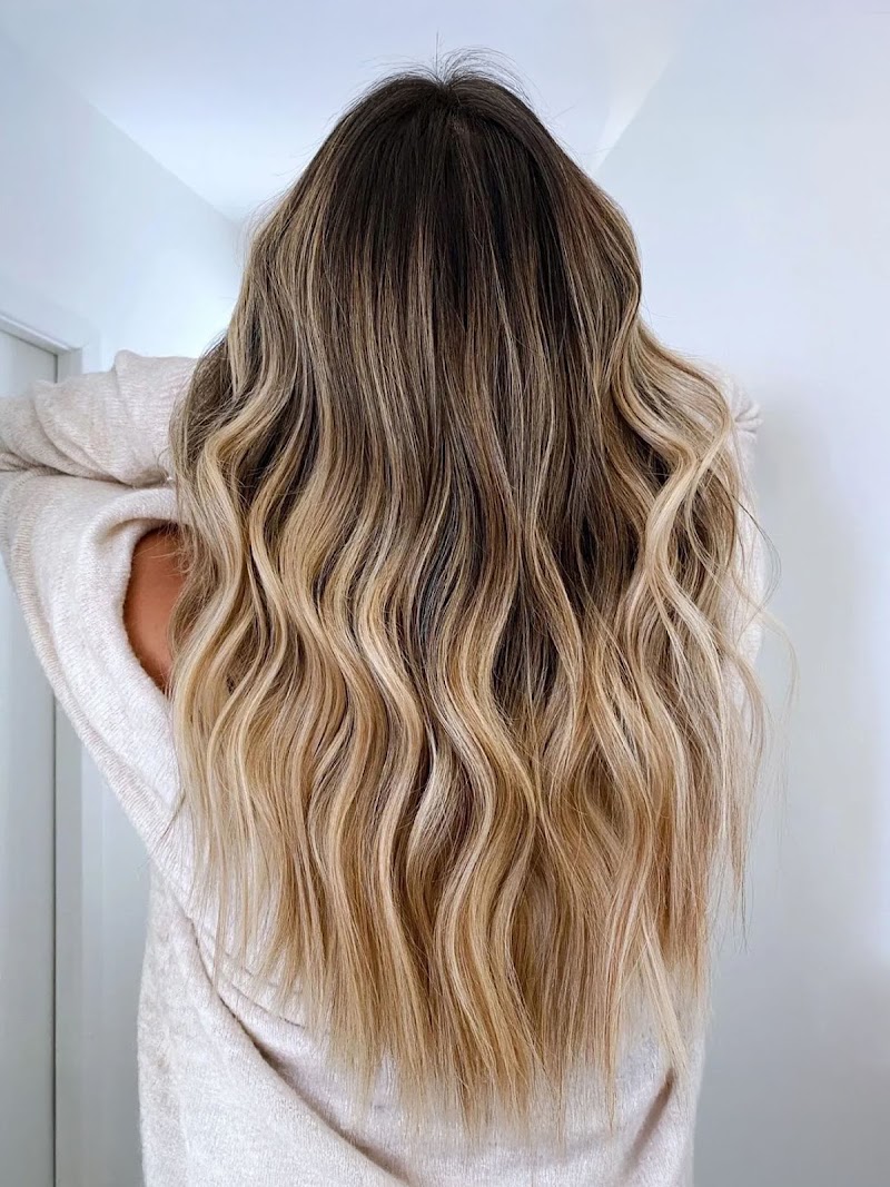 AEG Hair Studio