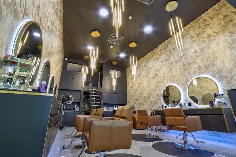 Atelier by Milton Tabares