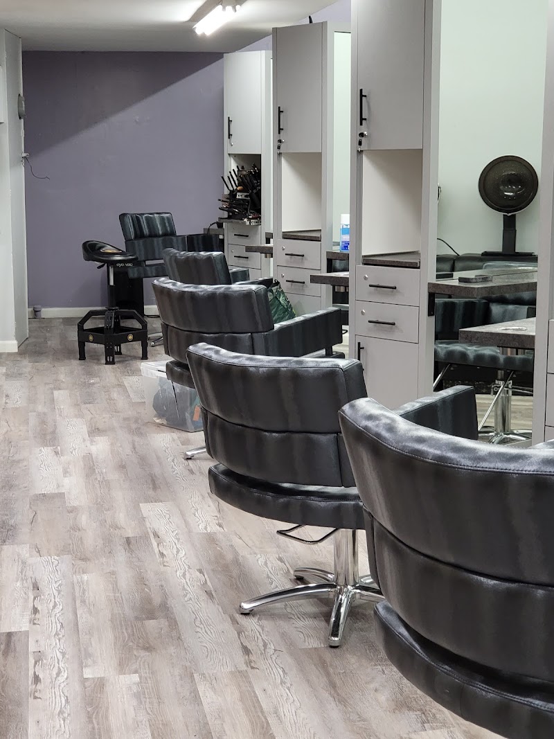 Highly Favored Hair Studio