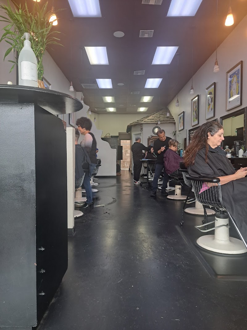 A Cut In Time, Woodland Hill, CA
