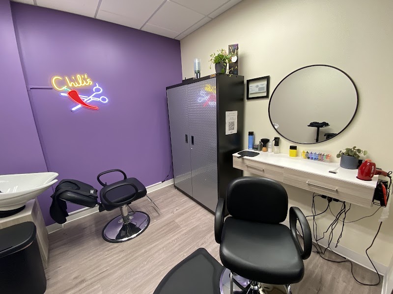 Chili’s Salon