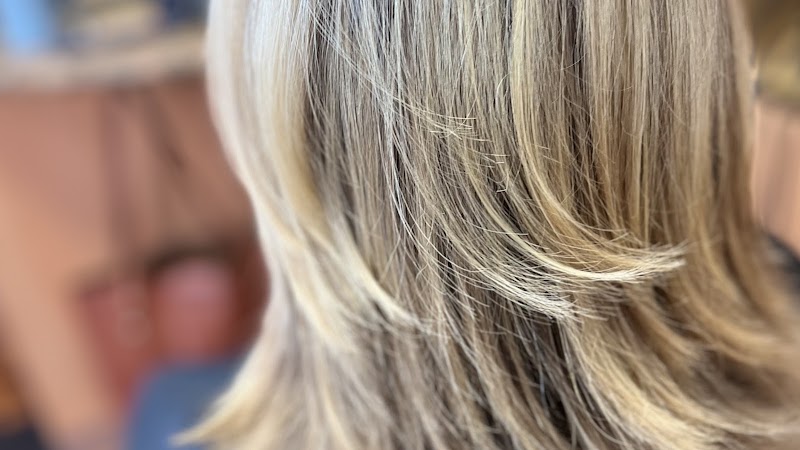 Hair Market Salon