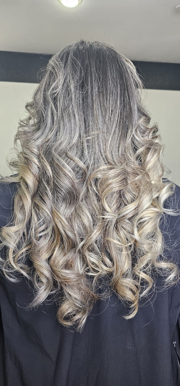 Black and white barbershop and salon