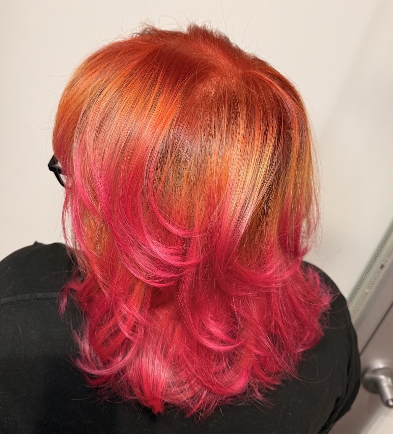 Hair By Arielle La Pierre